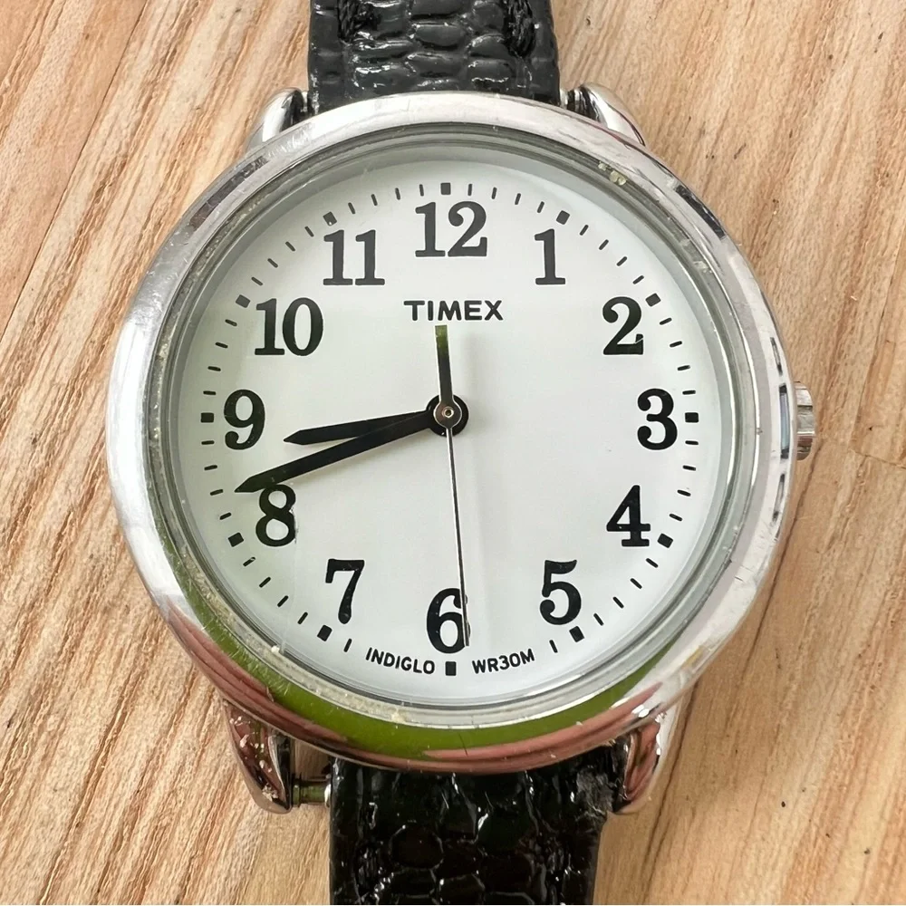 Timex ladies silver tone black leather watch NEW BATTERY